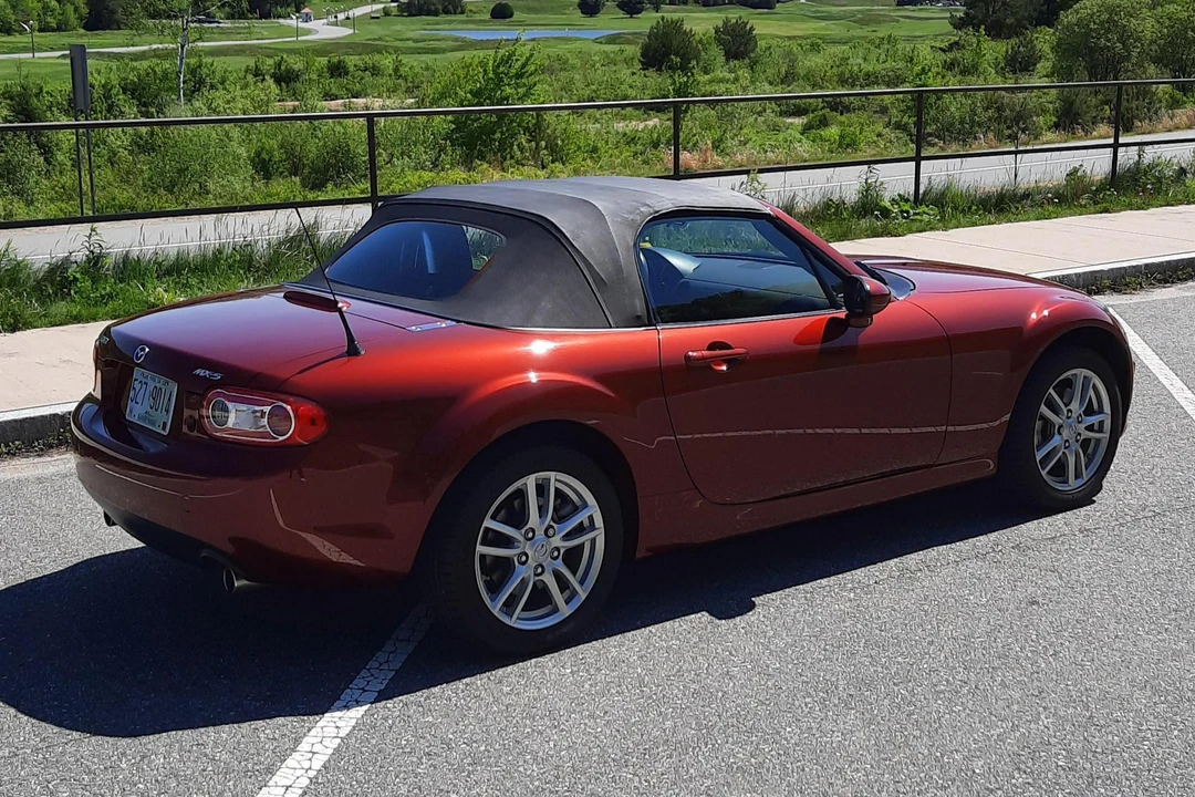 2009 Mazda NC MX-5 Miata - Image 4 of 31