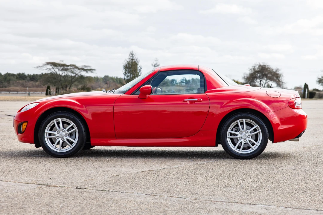 2009 Mazda NC MX-5 Miata - Image 13 of 31