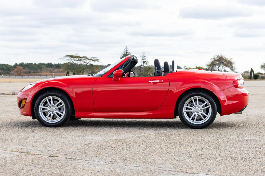 2009 Mazda NC MX-5 Miata - Image 6 of 31