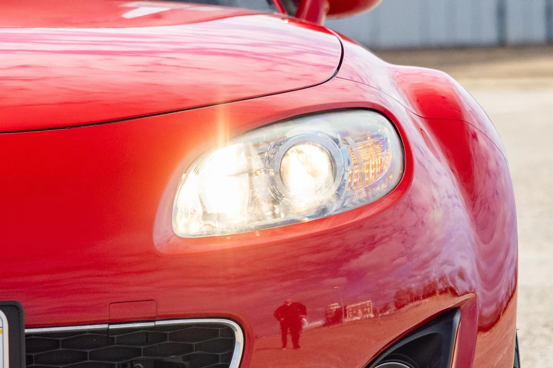 2009 Mazda NC MX-5 Miata - Image 25 of 31