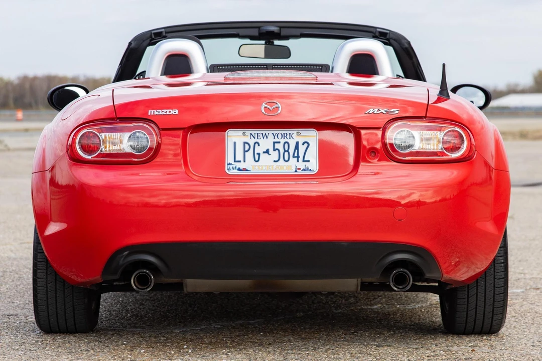 2009 Mazda NC MX-5 Miata - Image 5 of 31