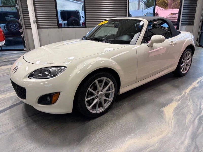 2009 Mazda NC MX-5 Miata - Image 5 of 31