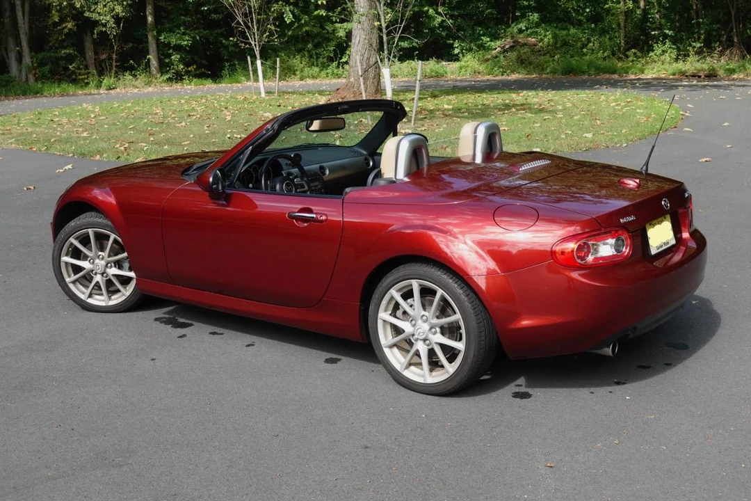 2009 Mazda NC MX-5 Miata - Image 3 of 11
