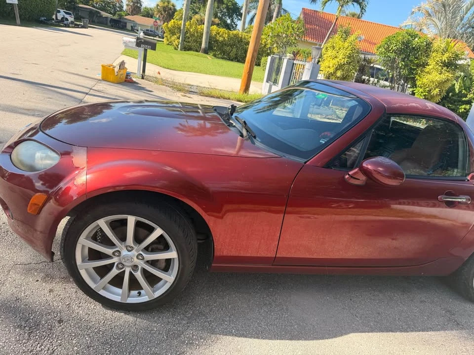 2009 Mazda NC MX-5 Miata - Image 4 of 4