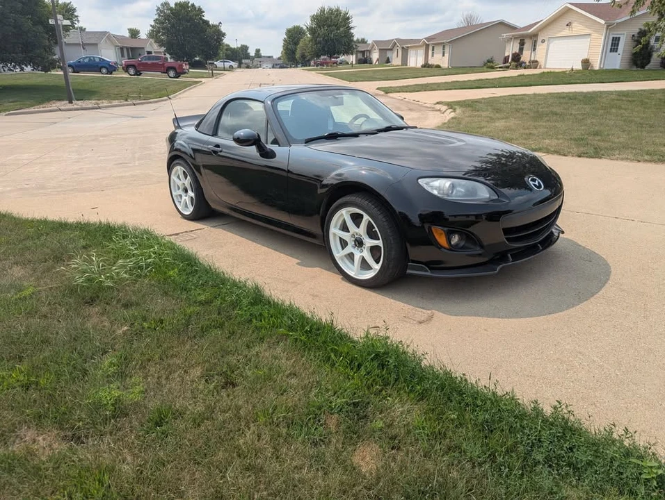 2009 Mazda NC MX-5 Miata - Image 3 of 19