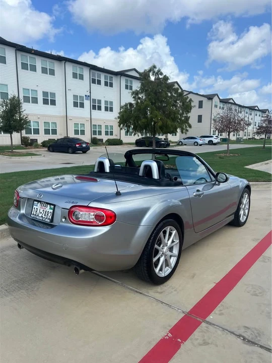 2009 Mazda NC MX-5 Miata - Image 3 of 15