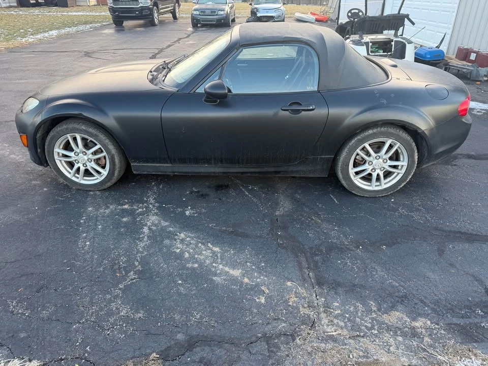 2009 Mazda NC MX-5 Miata - Image 5 of 10