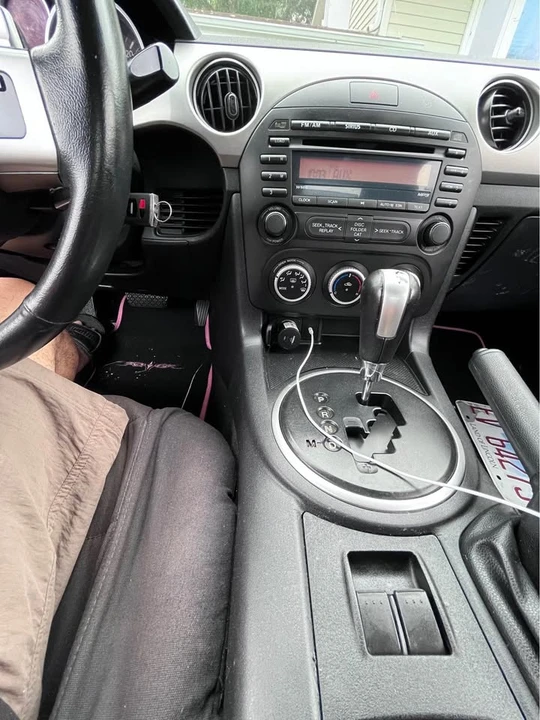 2009 Mazda NC MX-5 Miata - Image 2 of 11