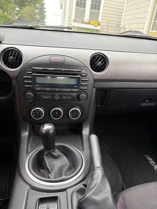 2009 Mazda NC MX-5 Miata - Image 11 of 12