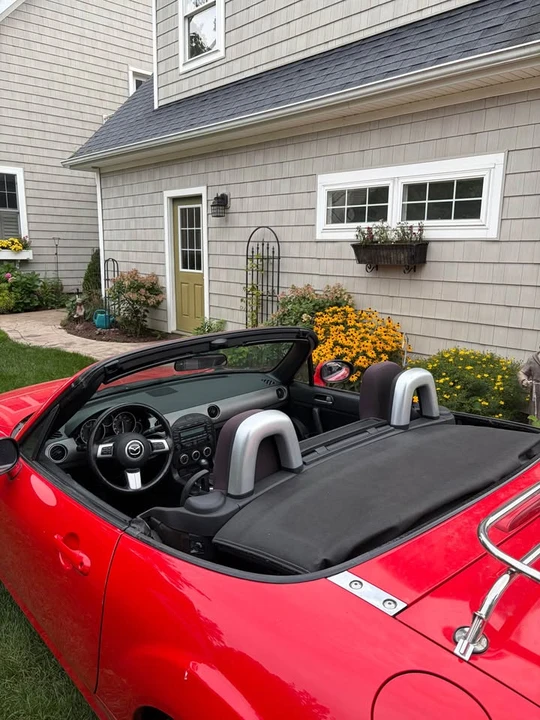 2009 Mazda NC MX-5 Miata - Image 4 of 12