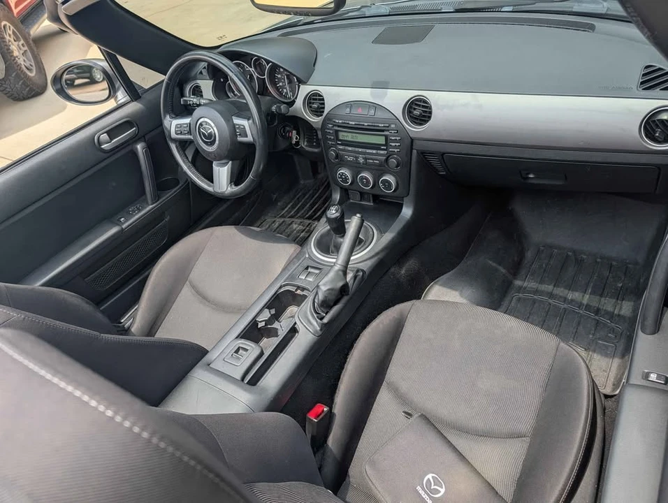 2009 Mazda NC MX-5 Miata - Image 6 of 7