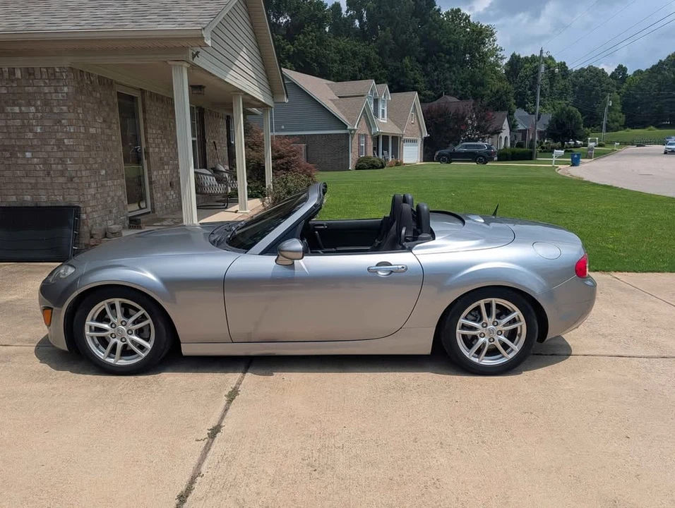 2009 Mazda NC MX-5 Miata - Image 3 of 7