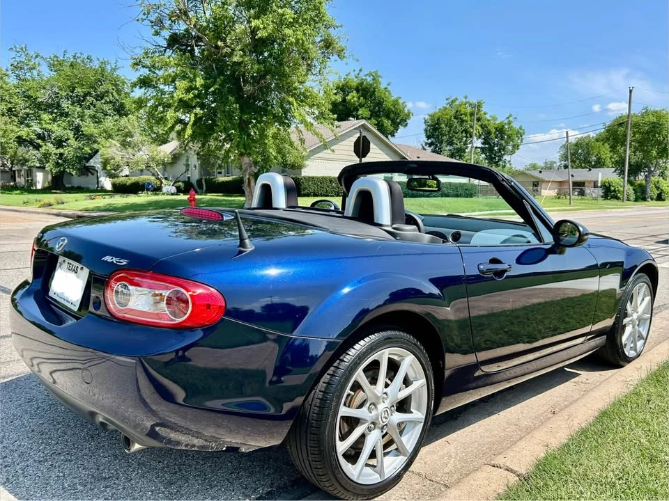 2009 Mazda NC MX-5 Miata - Image 4 of 14