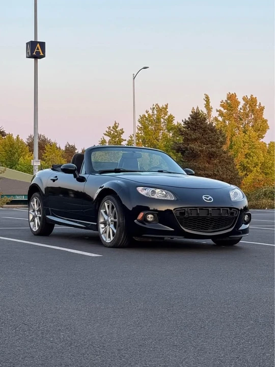 2009 Mazda NC MX-5 Miata - Image 2 of 14
