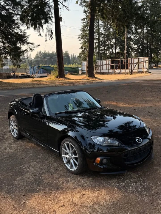 2009 Mazda NC MX-5 Miata - Image 2 of 12