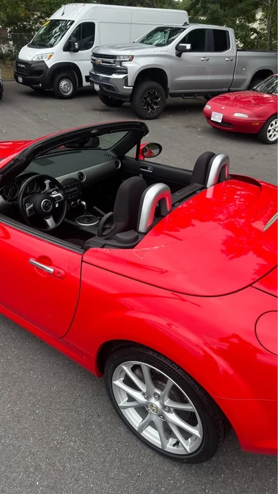 2009 Mazda NC MX-5 Miata - Image 5 of 9