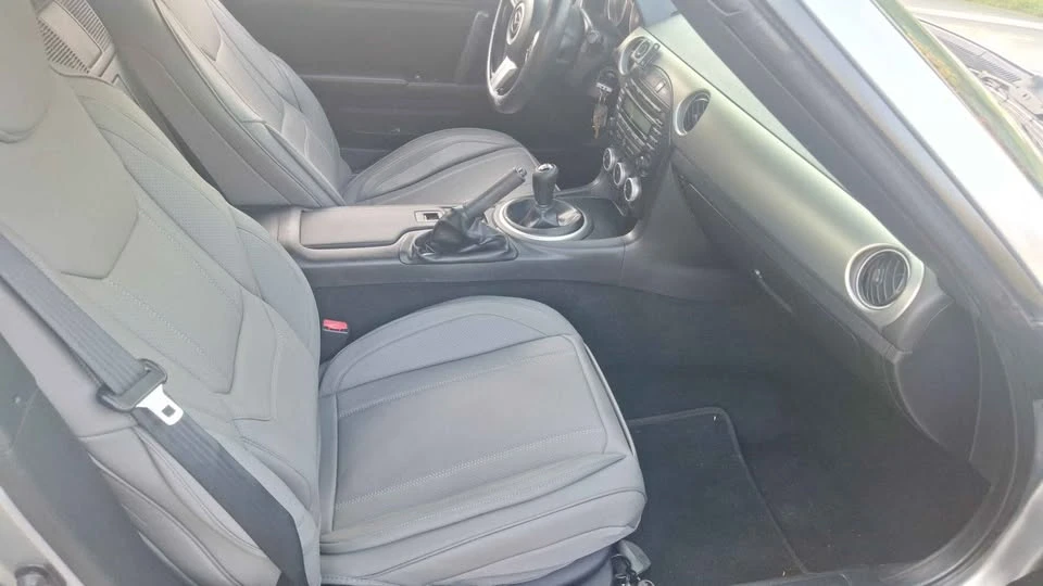 2009 Mazda NC MX-5 Miata - Image 12 of 15