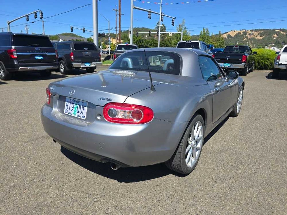 2009 Mazda NC MX-5 Miata - Image 3 of 20