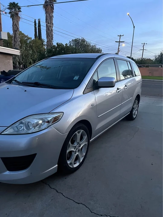 2009 Mazda Mazda 5 - Image 2 of 4