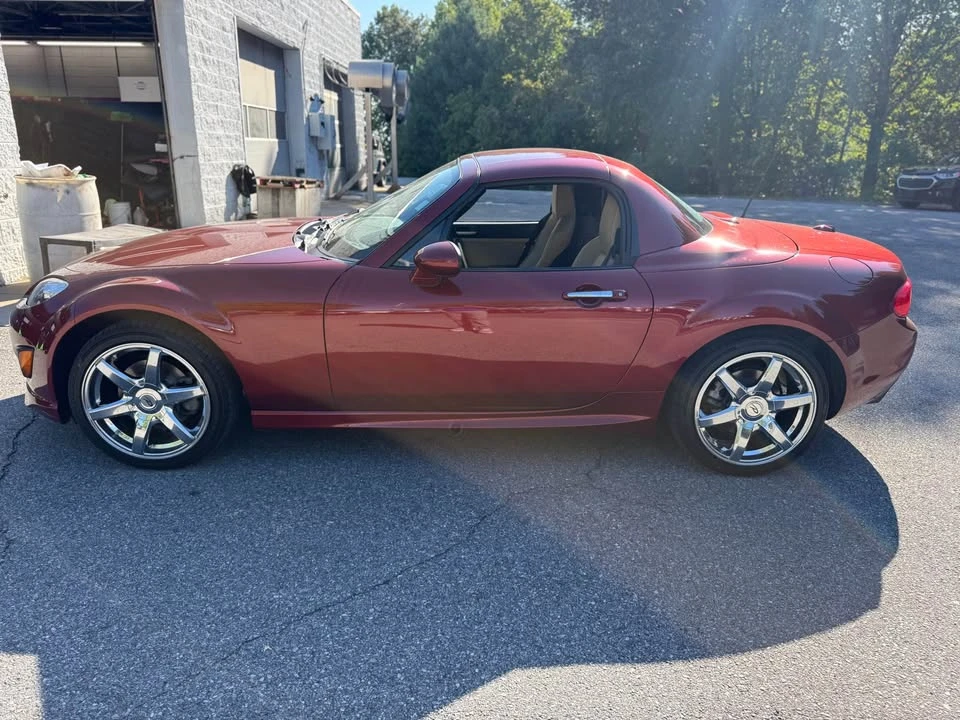 2009 Mazda NC MX-5 Miata - Image 10 of 15