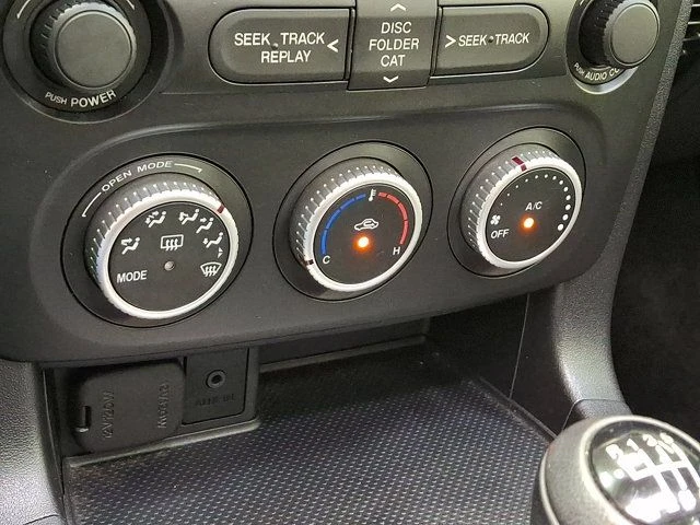 2009 Mazda NC MX-5 Miata - Image 18 of 30