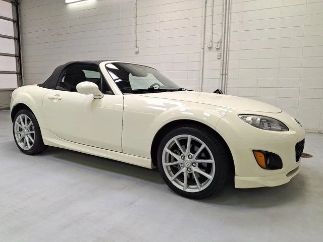 2009 Mazda NC MX-5 Miata - Image 2 of 30