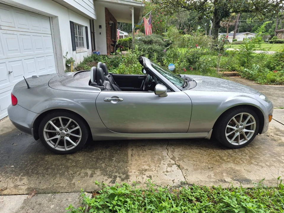 2009 Mazda NC MX-5 Miata - Image 7 of 11