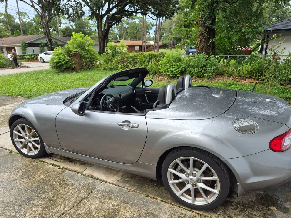 2009 Mazda NC MX-5 Miata - Image 6 of 11