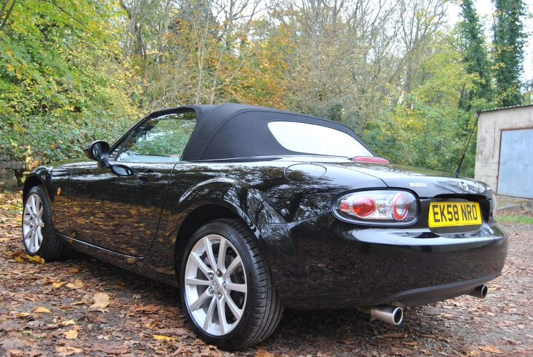 2009 Mazda NC MX-5 Miata - Image 10 of 30