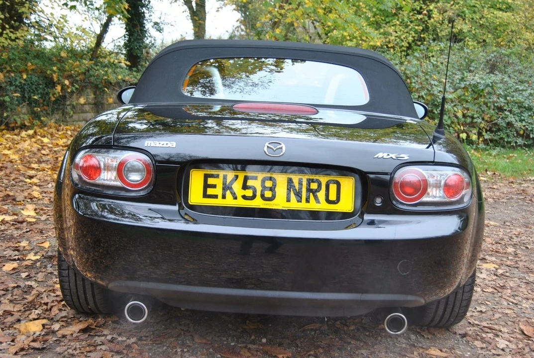 2009 Mazda NC MX-5 Miata - Image 11 of 30