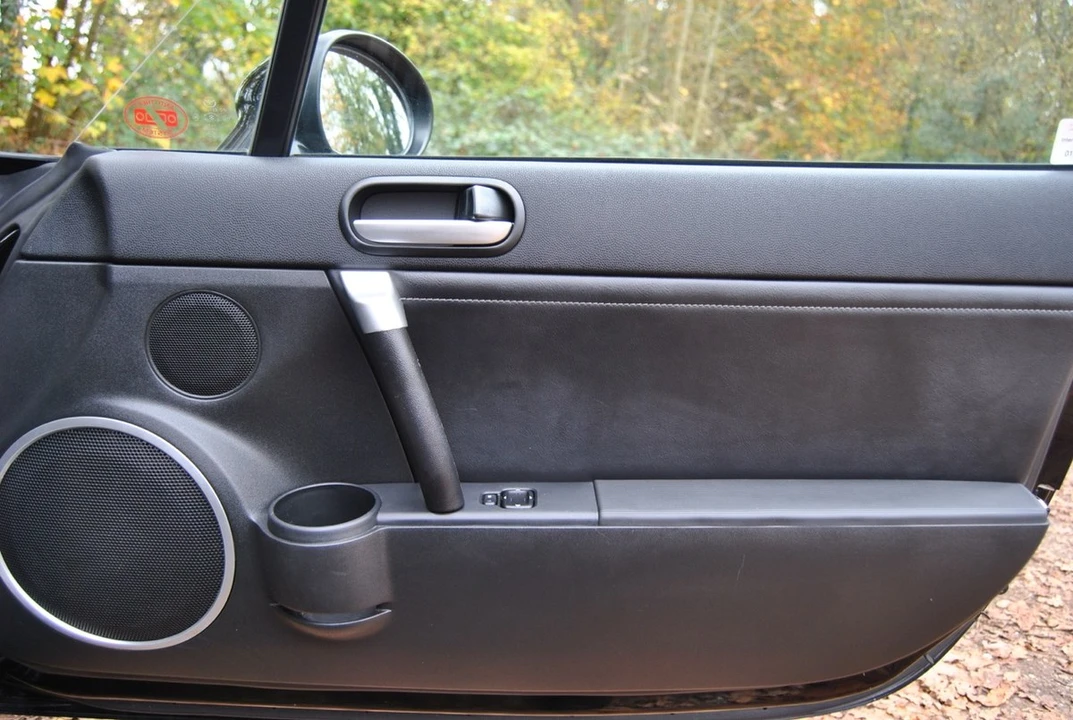 2009 Mazda NC MX-5 Miata - Image 23 of 30