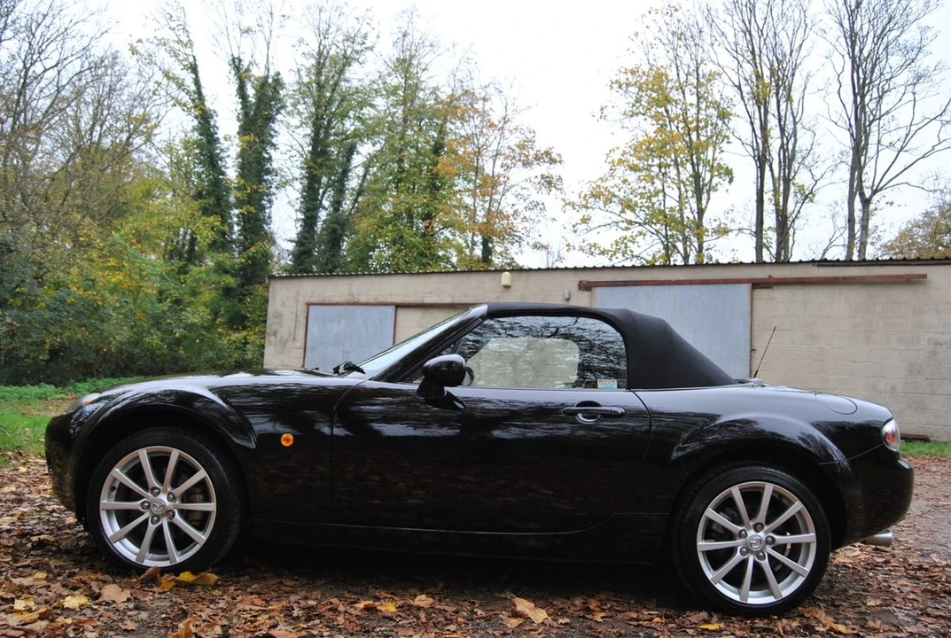 2009 Mazda NC MX-5 Miata - Image 9 of 30