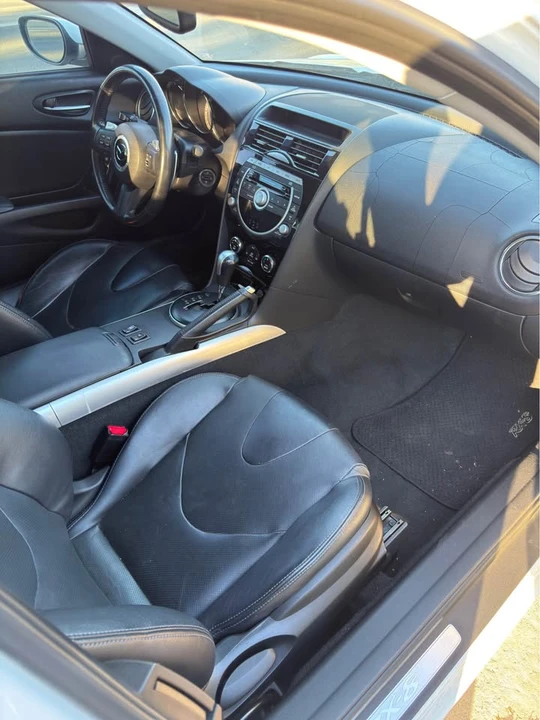 2009 Mazda RX-8 2nd Gen - Image 8 of 10
