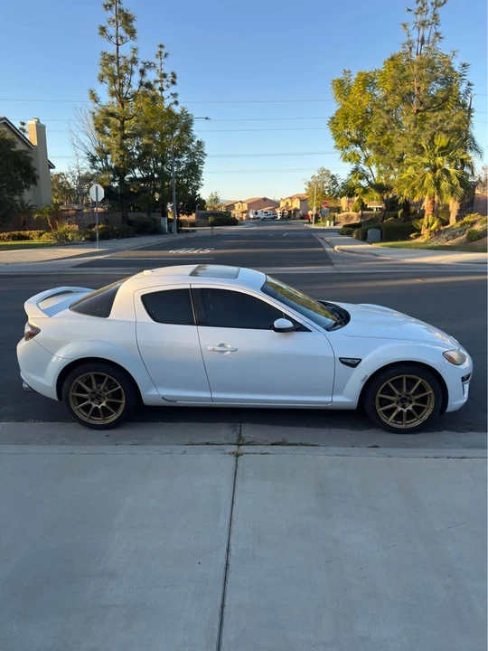 2009 Mazda RX-8 2nd Gen - Image 2 of 10