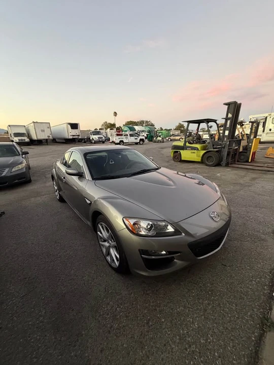 2009 Mazda RX-8 2nd Gen - Image 2 of 7