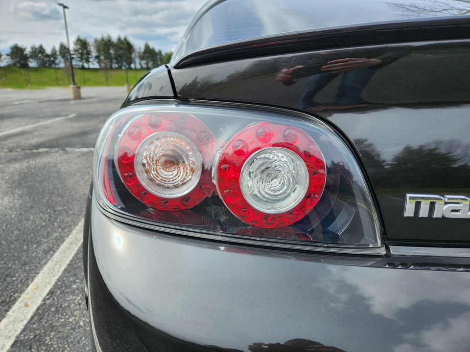 2009 Mazda RX-8 2nd Gen - Image 16 of 31