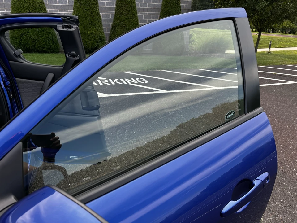 2009 Mazda RX-8 2nd Gen - Image 25 of 31