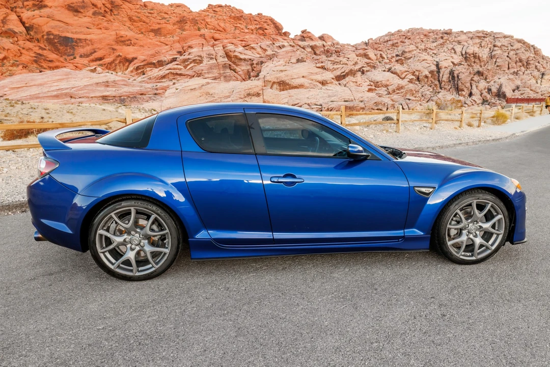 2009 Mazda RX-8 2nd Gen - Image 4 of 31