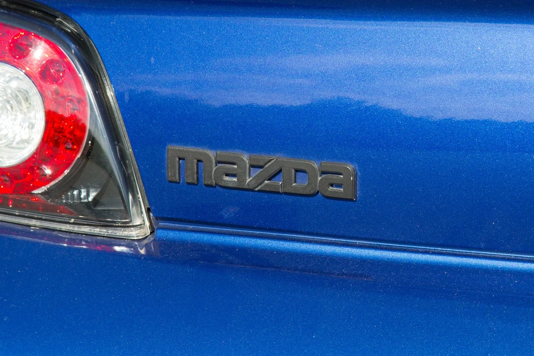 2009 Mazda RX-8 2nd Gen - Image 26 of 31
