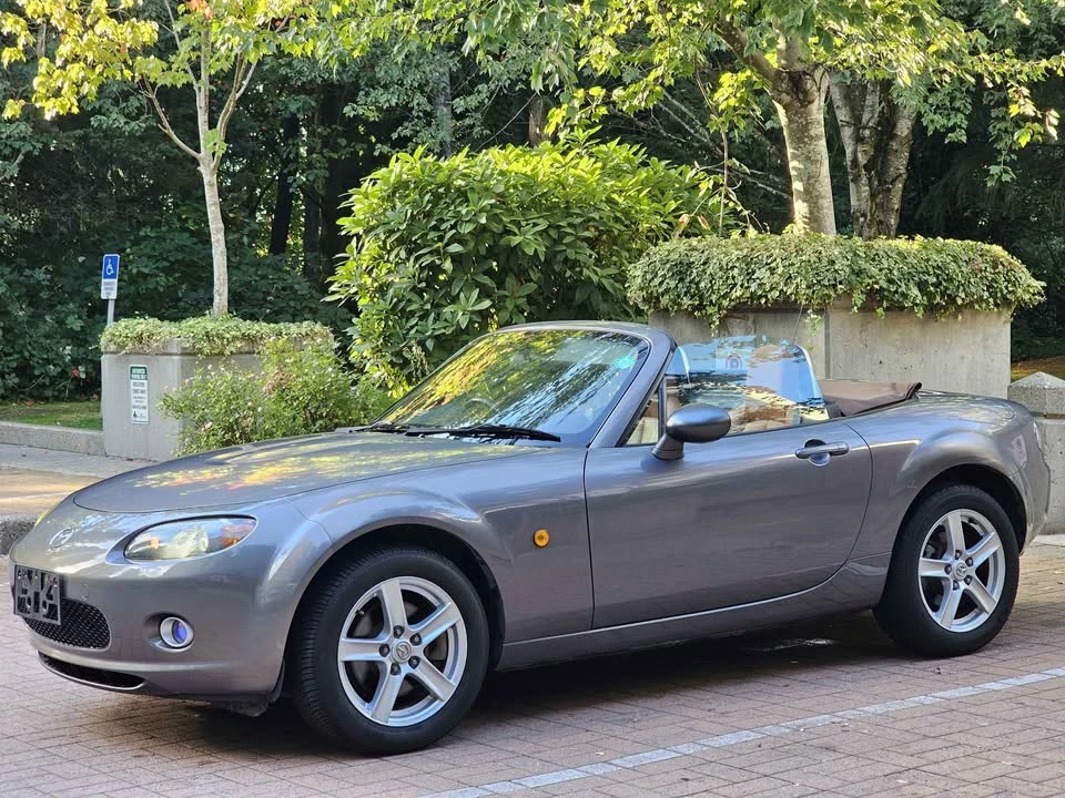 2009 Mazda NC MX-5 Miata - Image 2 of 15