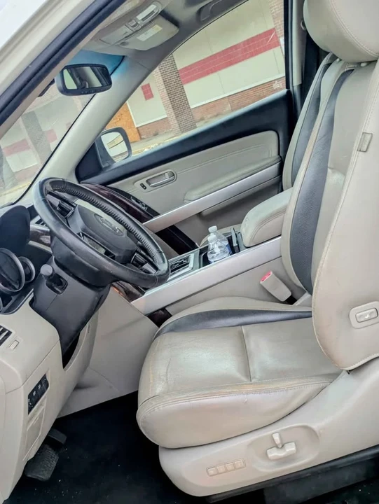2009 Mazda CX-9 - Image 2 of 13