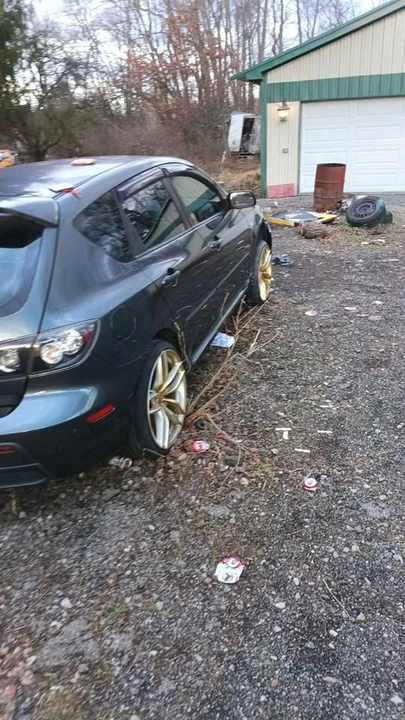 2009 Mazda Mazdaspeed 3 1st Gen - Image 2 of 16
