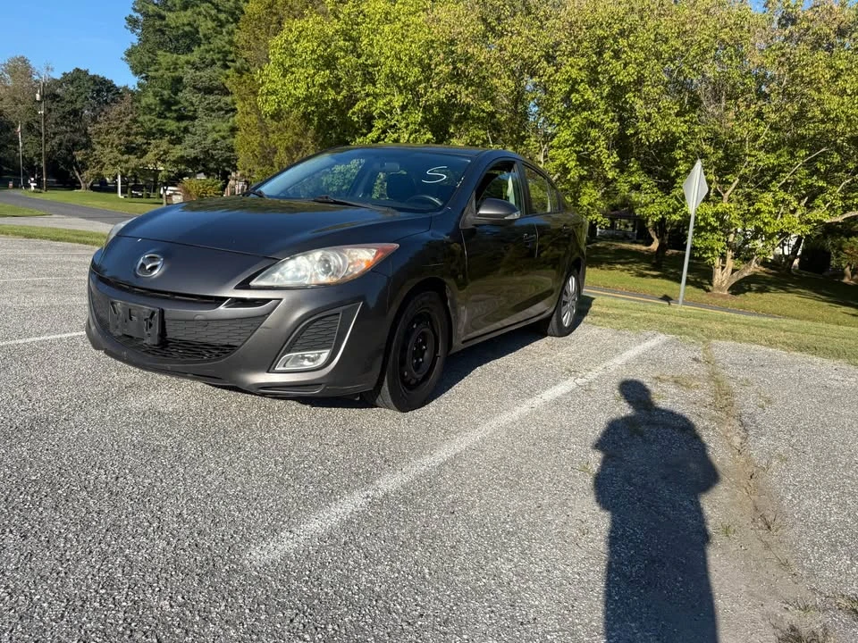 2009 Mazda Mazda 3 1st Gen - Image 13 of 14