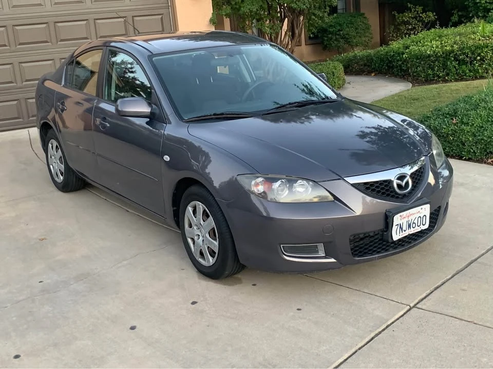 2009 Mazda Mazda 3 1st Gen - Image 2 of 11