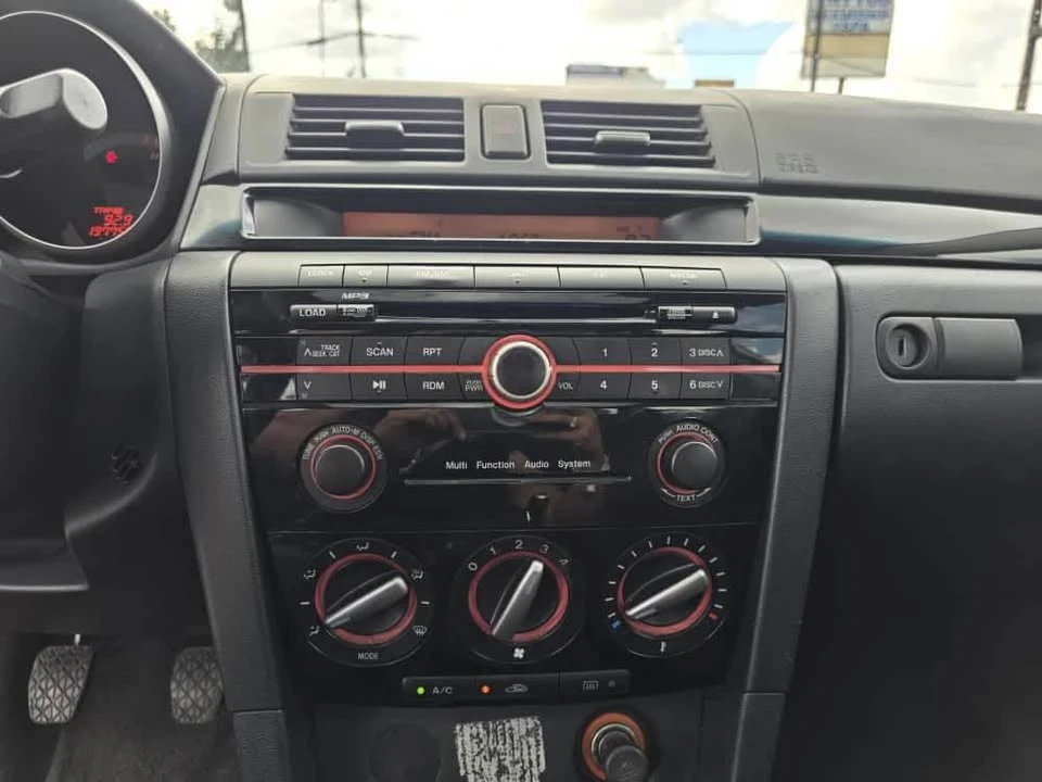 2009 Mazda Mazda 3 1st Gen - Image 6 of 12