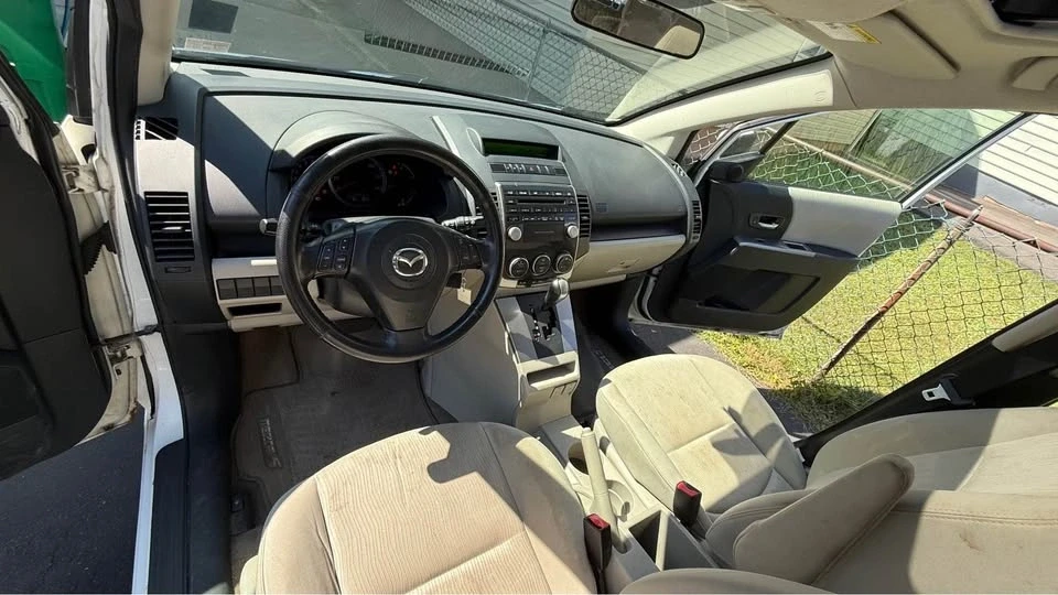 2009 Mazda Mazda 5 - Image 8 of 13