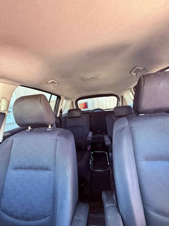 2009 Mazda Mazda 5 - Image 10 of 12