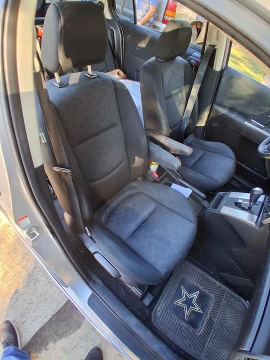 2009 Mazda Mazda 5 - Image 10 of 14