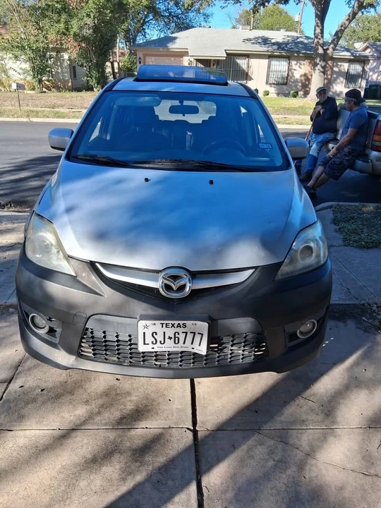 2009 Mazda Mazda 5 - Image 2 of 14