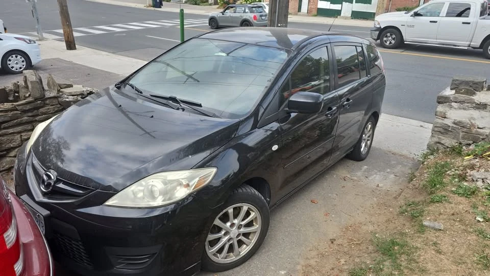 2009 Mazda Mazda 5 - Image 2 of 3